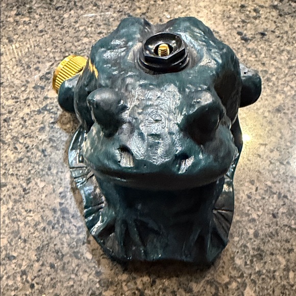 Frog Sprinkler - Picture 6 of 9